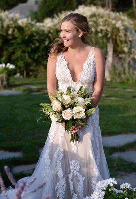 This Justin Alexander gown is perfect for a boho ceremony, and you wouldn't believe how comfortable it is! Photo by Alicia King Photography