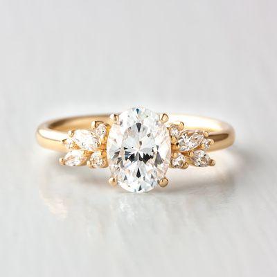 Blythe Oval Diamond 14k Recycled royal yellow gold