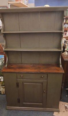 Vintage Hutch - Love this color