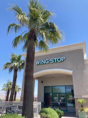 1st time trying WingStop....and out here in Indio, CA., a bit of a ways away from Palm Springs, CA.