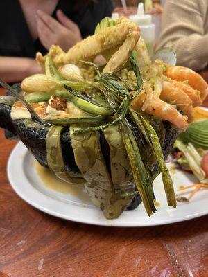 $38  molcajete