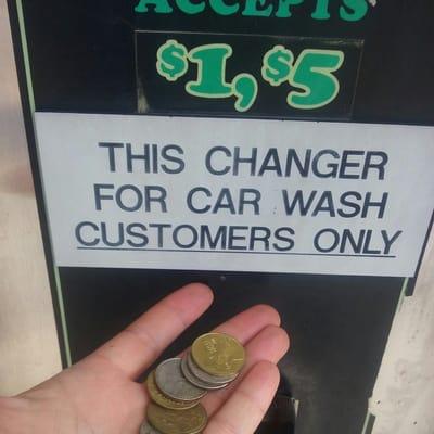 Beware. Not a quarter change machine.