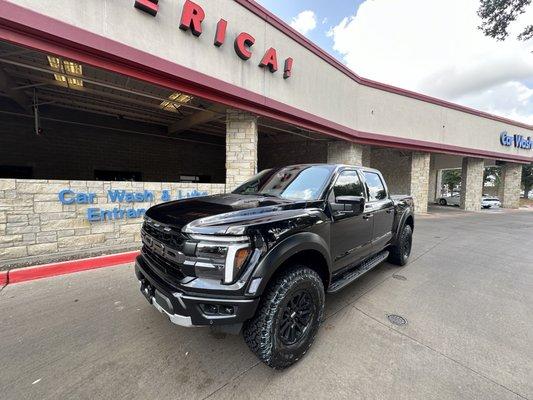 Thank you 4WP Frisco for the Retrax bed cover! 10 star service and quality every time! 2024 F150 Raptor