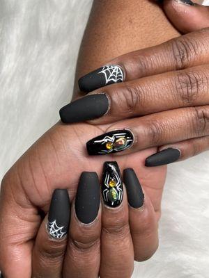 Halloween nails