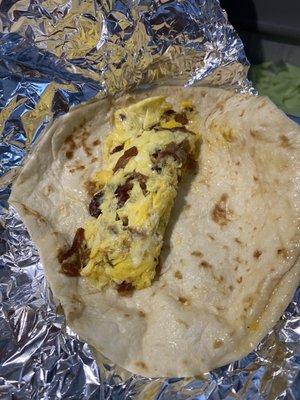 Bacon and egg taco