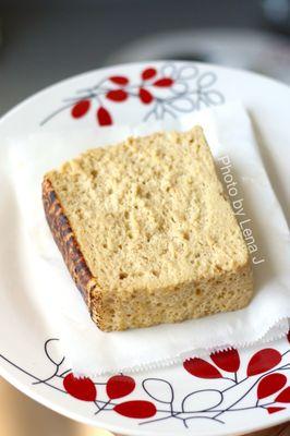 Malted Japanese Cheesecake ($4.50) - it's very lightly sweet. Texture spongy yet creamy. I like it