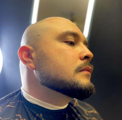 Beard fade and shape up