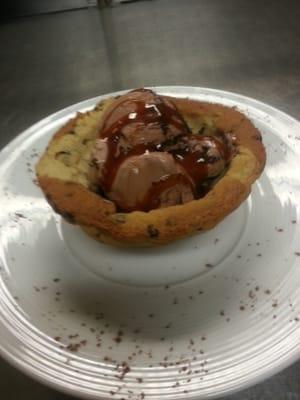 cookie bowl at Crosswater Grille. Filled with Tillamook mudslide ice cream and a in-house bourbon caramel sauce drizzle..