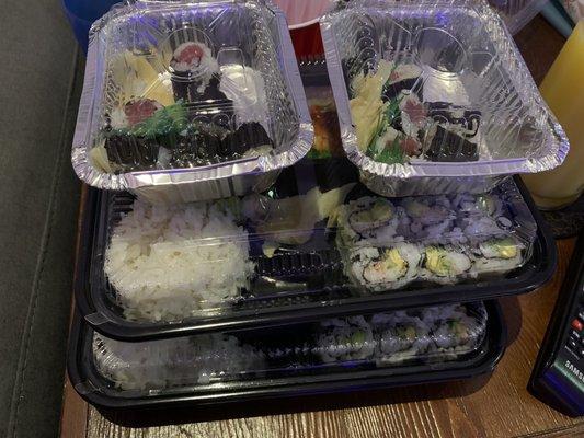 Bento boxes packed nicely.