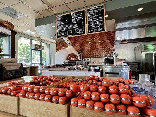 Pizza, bread, bagels and wine.  Breakfast offered.