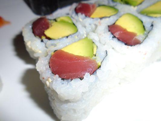 Tuna & Avocado Roll