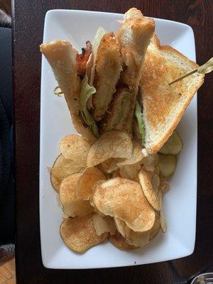 Fried green tomato sandwich