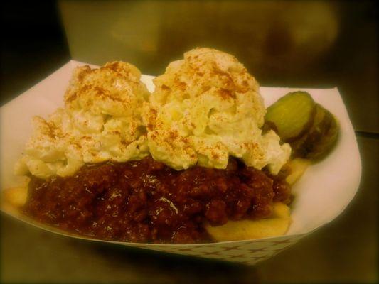 Dumpster Dish! (their version of a Garbage Plate)