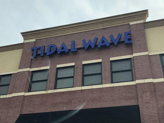 Tidal Wave on Harlem and 109 W