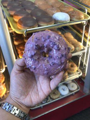 Blueberry donut icing yum