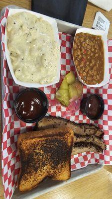 Brisket plate, mac and cheese, baked beans