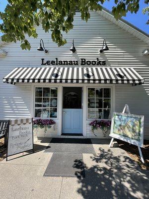 Leelanau Books - Street View