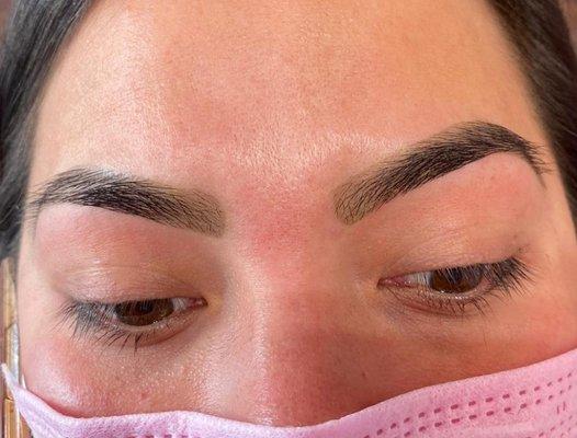 Eyebrow Threading and Eyebrow henna