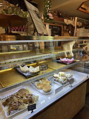 Lisa Anne's Country Cupboard Bakery