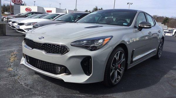 2019 Kia stinger GT 2