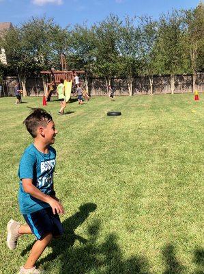 Run Gabriel, the faster you get there the faster you can begin pulling your tire!