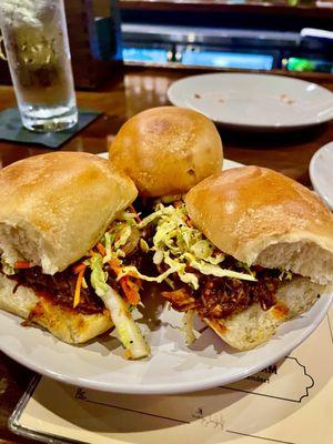 Weekly slider (hoisin pulled pork with slaw)