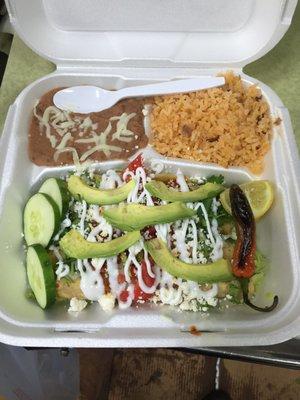 Tacos dorados de pollo o asada