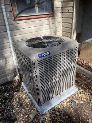 3 Ton York Condensing unit