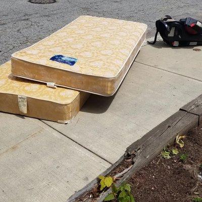 Same day mattress pickup in Attleboro