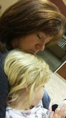 Keilin and her mommie waiting for operation to start.