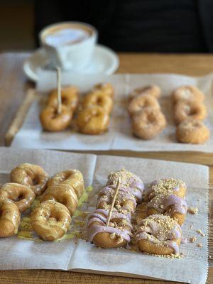 Itty Bitty Donuts & Specialty Coffee