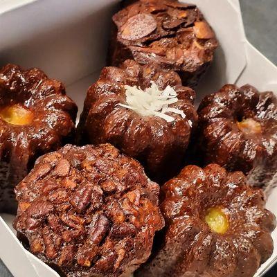 Oui Love Canneles