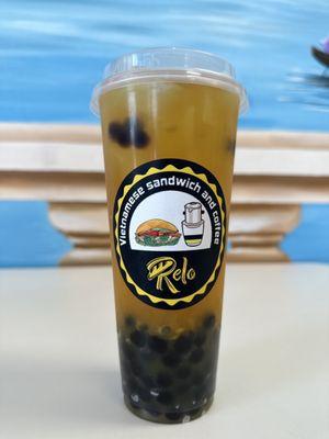 Passion fruit tea with boba