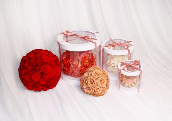 Luxurious Boxed Floral Arrangements