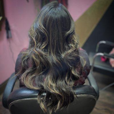 Perfect Balayage look for the fall!!