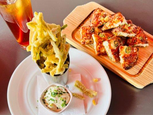 Asparagus fries and shrimp n crab nachos. Tasty tasty‼