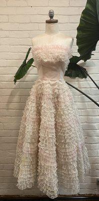 1950's white and pink lace tiered midi dress