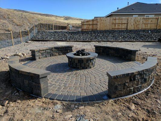 Paver patio and firepit