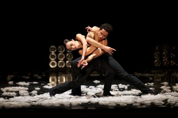 EXTREMELY CLOSE. Nicole Teague and Alexandre Ferreira. Photo: Mark Frohna.