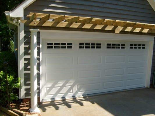 We help with all your emergency garage door needs