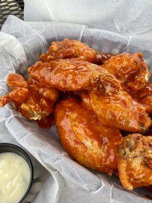 Wings at Ambiance on Albion in Fairmont, MN