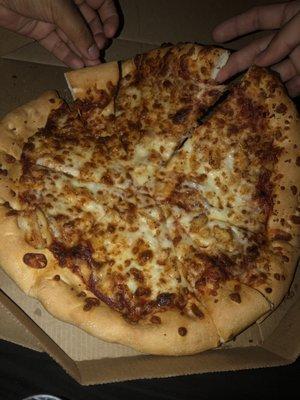 Pizza wasn't even cut in the middle