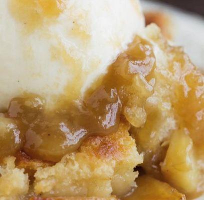 Fresh apple cobbler