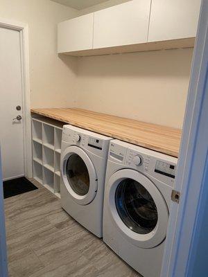 Final product with my custom butcher-block countertop from HLC