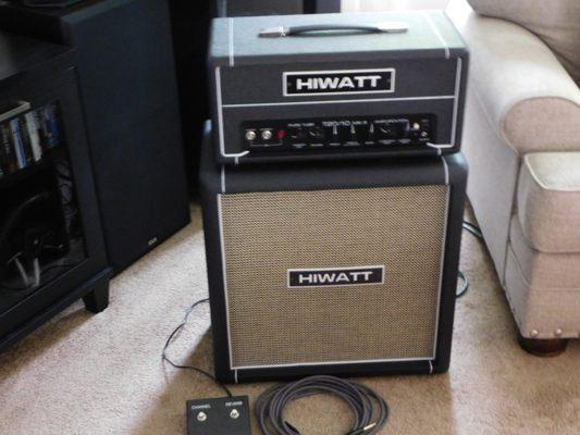 Hiwatt T20/10 Head &
 HG112 speaker cabinet.