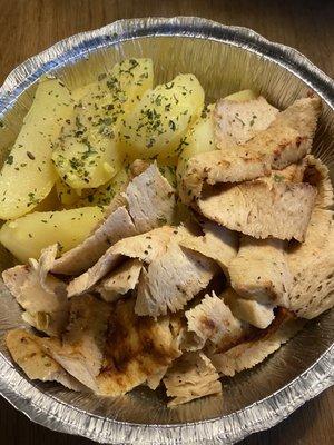 Chicken Gyro Platter. Very good. Came with lemon potatoes and lemon soup.