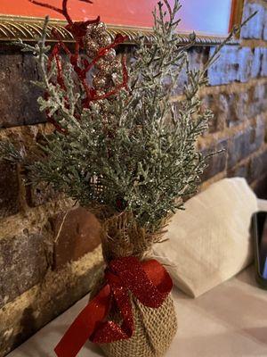 Cute holiday table decor