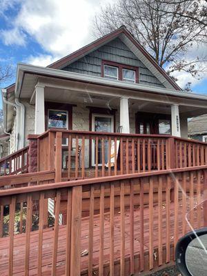 Restaurant front cottage