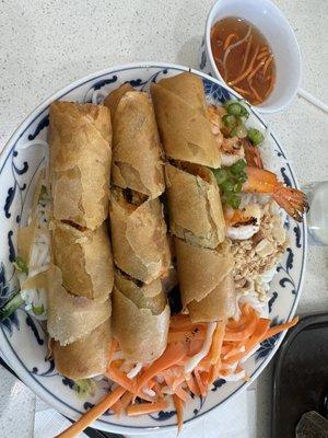 Vermicelli: #73 egg rolls & shrimp (regular size)