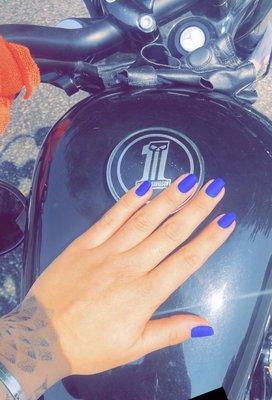 Matte blue gel polish